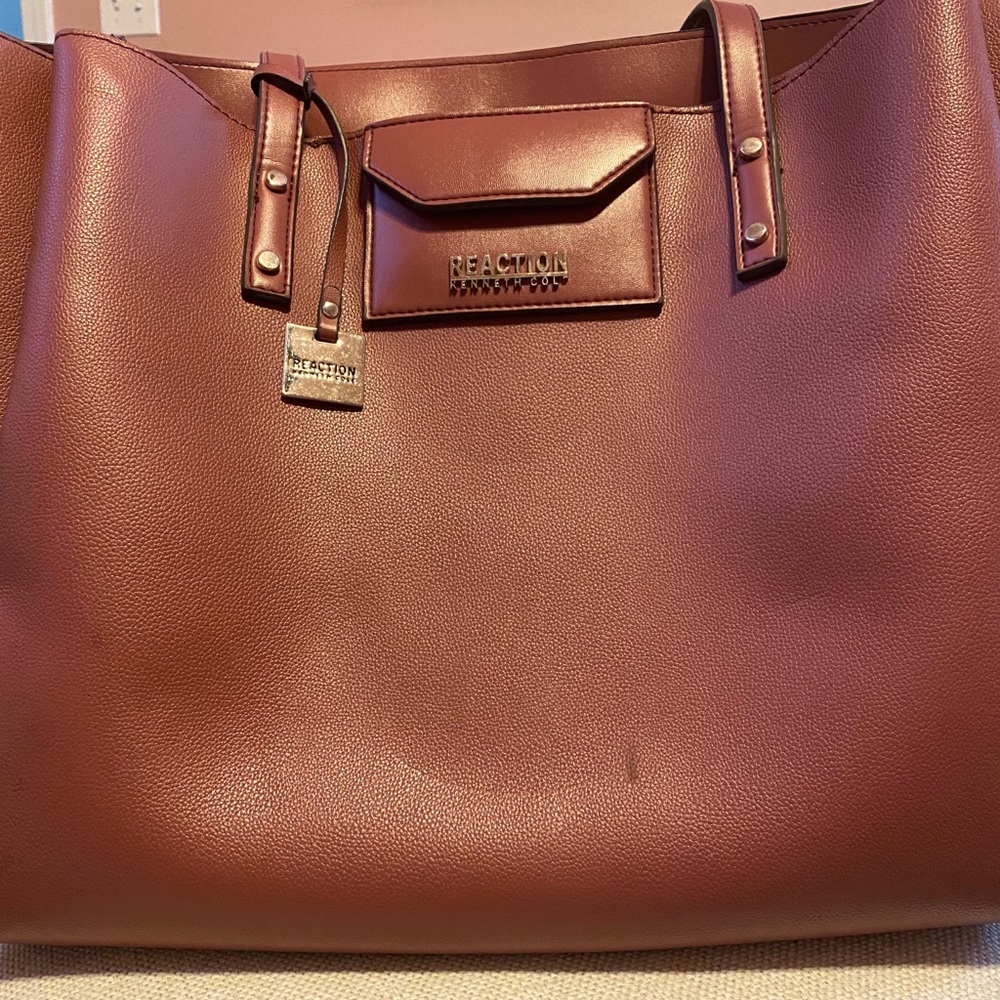 Kennneth Cole reaction mauve purse
